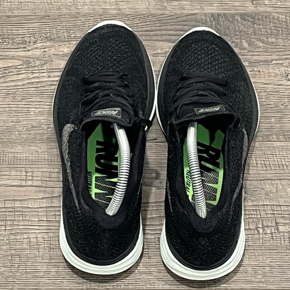 Nike WMNS Flyknit Lunar3 Midnight Pack 826838-003 Size 8 - Picture 8 of 15